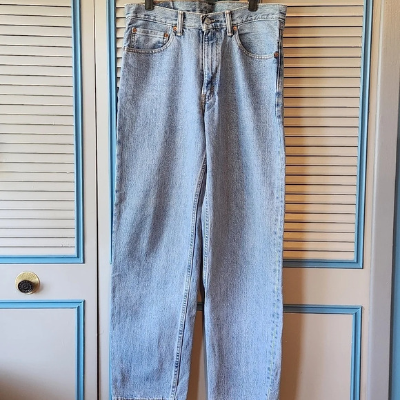 Levi Strauss & Co Men’s Jeans - Picture 1 of 14